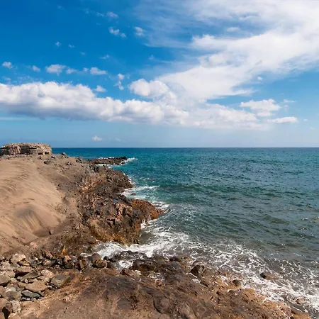 Puerto Chico 30 By Villagrancanaria *